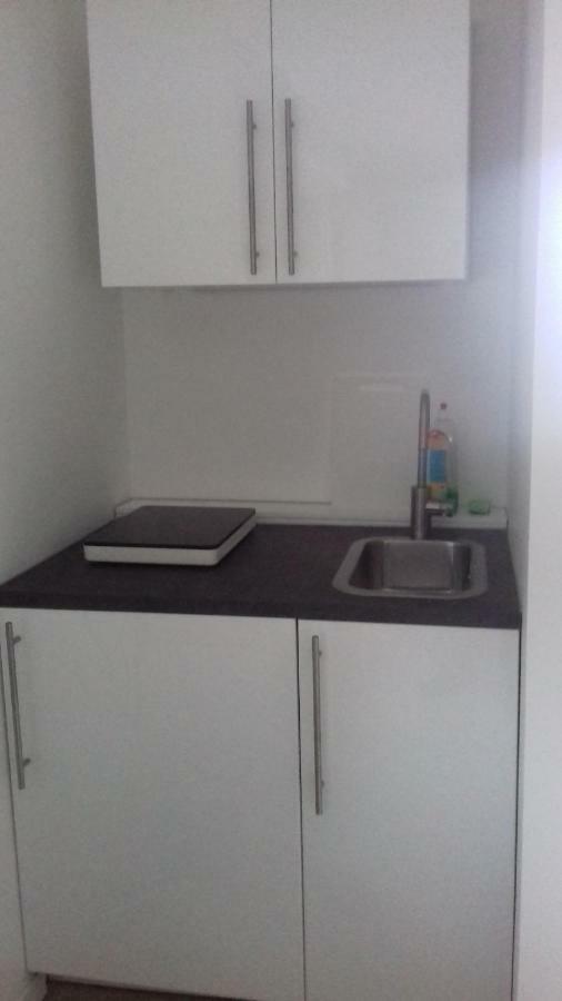 Pension Qmt Reutlingen Extérieur photo
